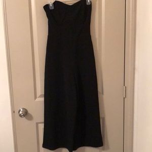 Black sweetheart neckline jumper